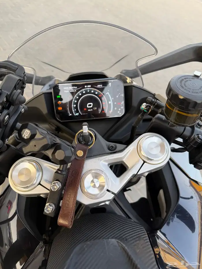 دباب ريس cfmoto 450rs سي اف موتو 6