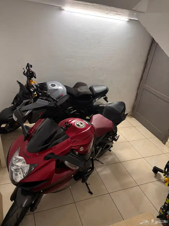 دباب سوزوكي ريس ( GSXR 750 LIMTIED EDITION )2014 11