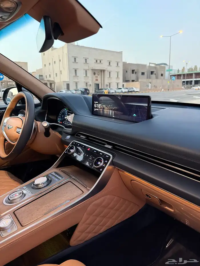 جينسس GV80 2023 رويال اعلى فئة مخزن 16