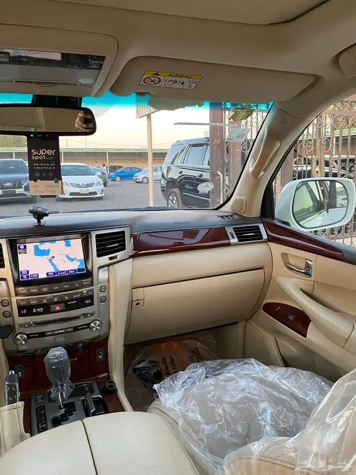 لكزس LX570 2014 DD فل كامل 31
