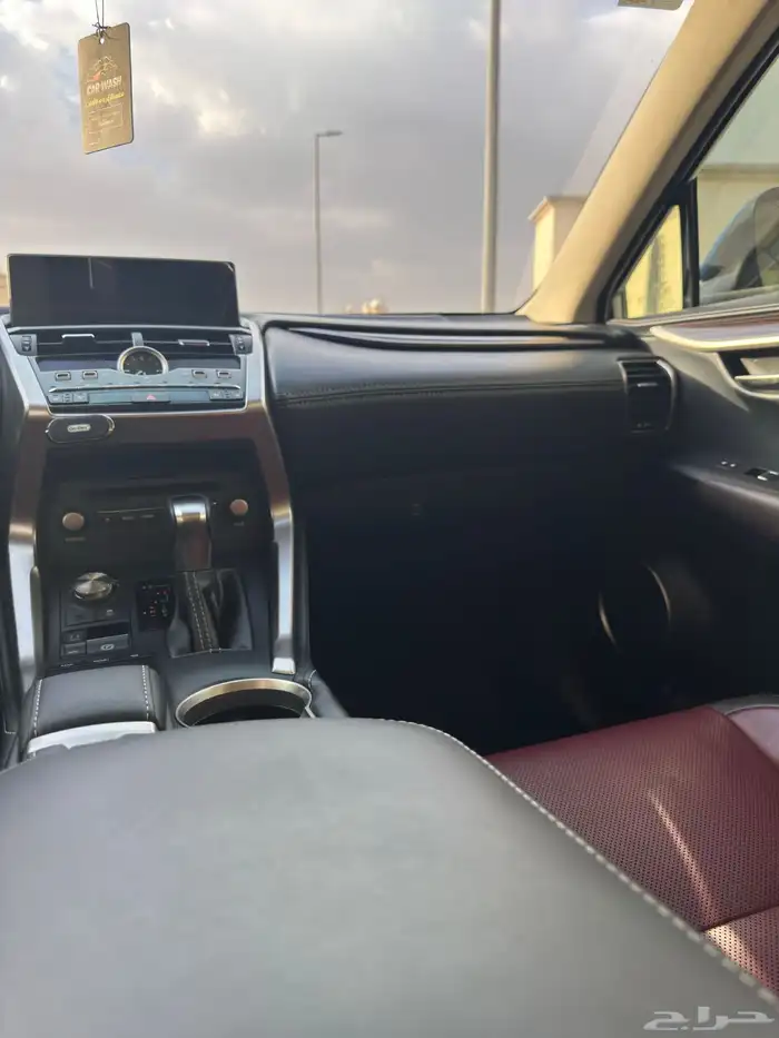 لكزس NX300 2019 ممشى 109 الف 6