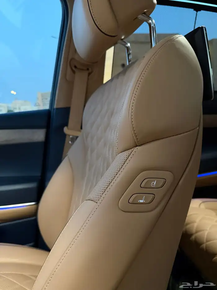 جينسس GV80 2023 رويال اعلى فئة مخزن 41