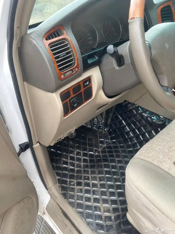 لاندكروزر GXR 2006 للبيع 9