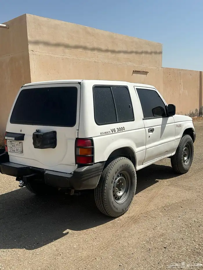 باجيرو متسوبيشي 4