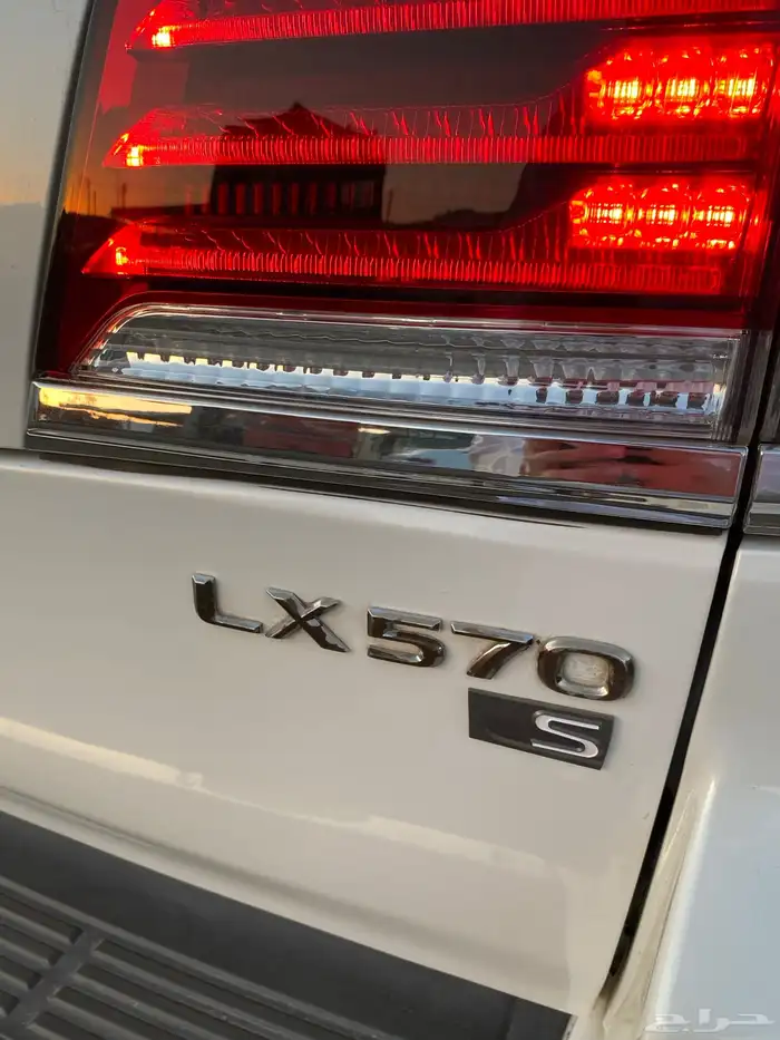 لكزس LX570 2014 DD فل كامل 25