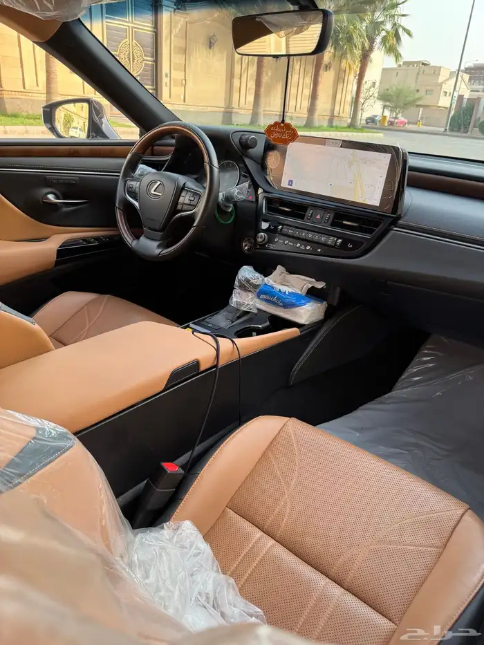لكزس ES 350 CC 2023 7