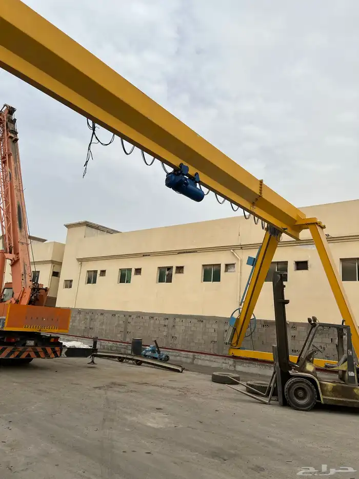 مصنع الاحتراف للإضاءة والصناعه 27