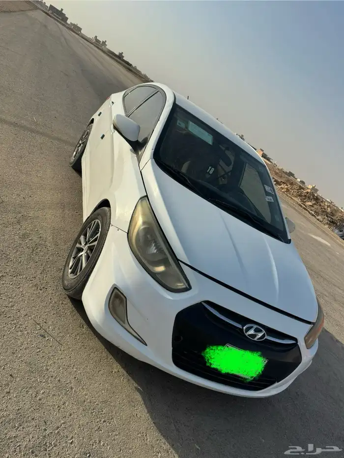 للبيع سياره اكسنت 2018 4