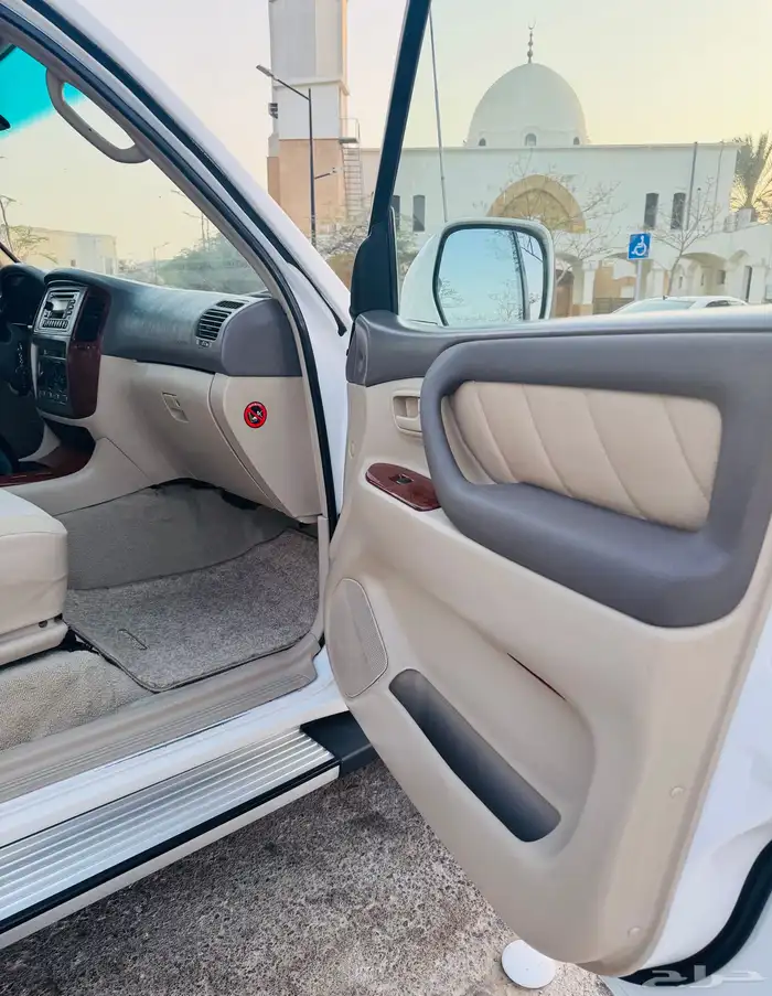 لاندكروزر 6