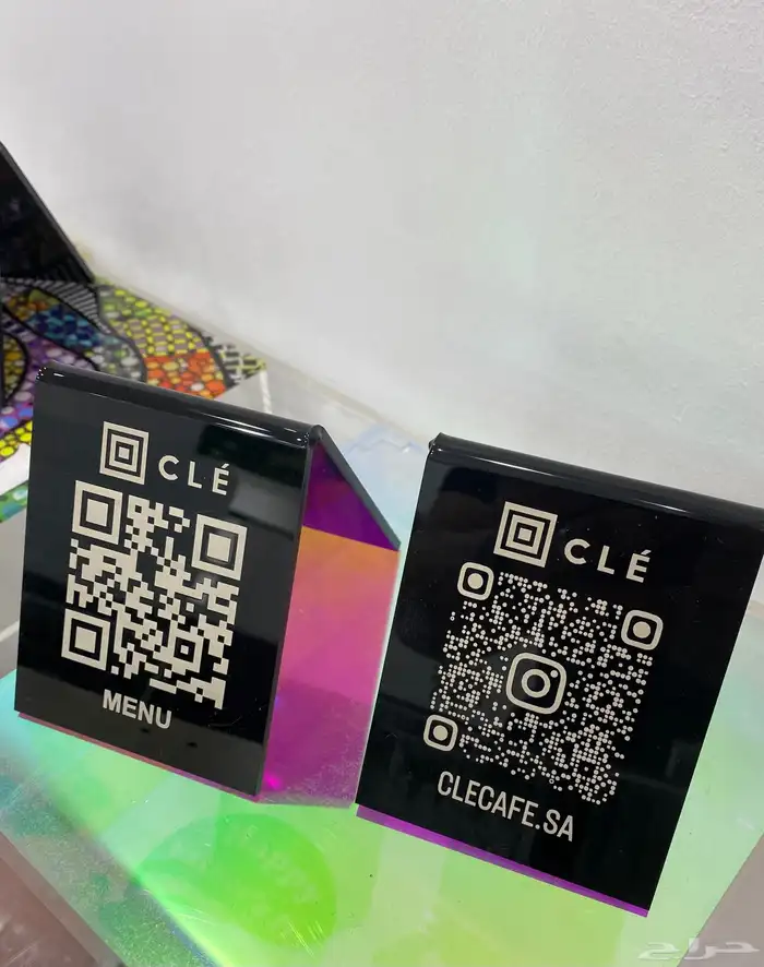 منيو رقمي مع استاند NFC QR للمطاعم والكافيهات 1