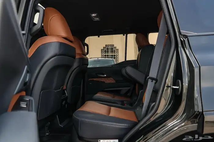 لكزس GX 550 Luxury في الرياض 10