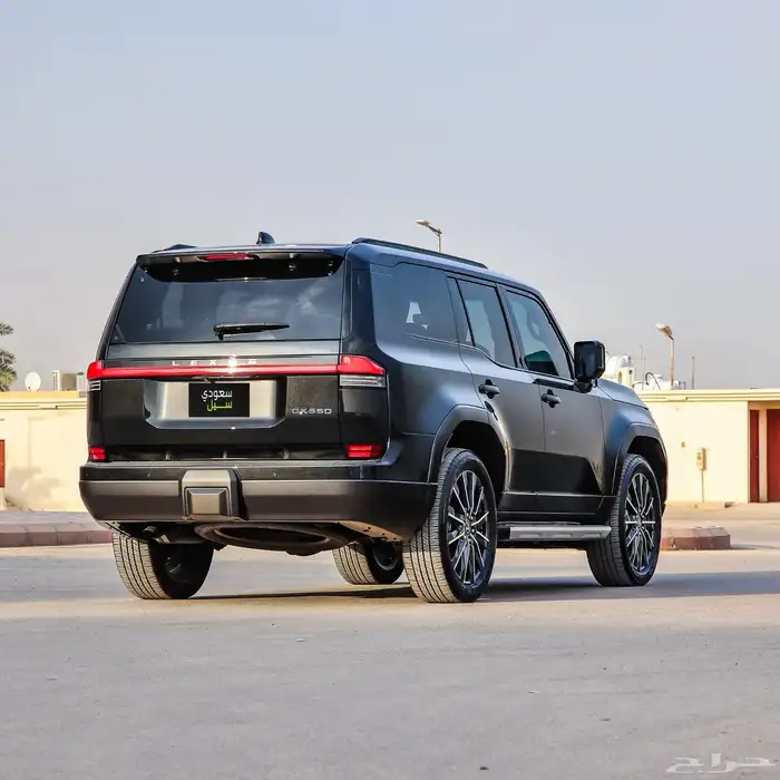 لكزس GX 550 Luxury في الرياض 4