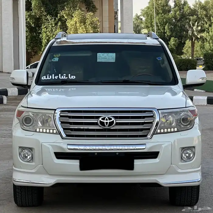 تويوتا لاندكروزر 2013 -V8 فل كامل 0