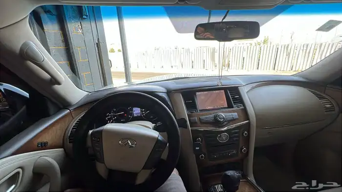 انفنتي QX56 للبيع 3