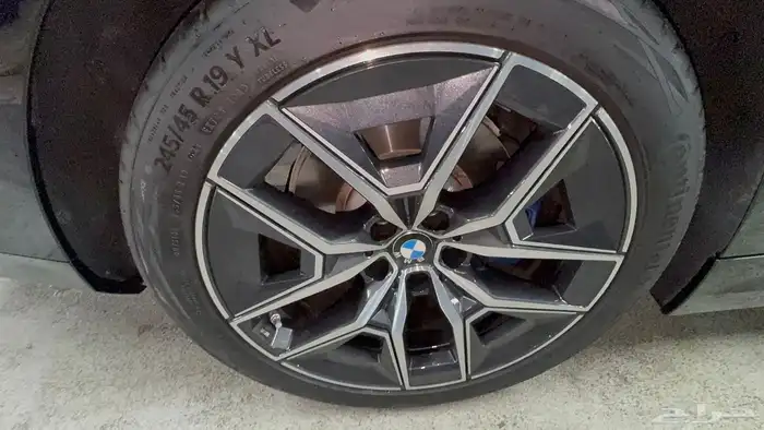 مملوكة لدي العصيمي _ BMW 520i M KIT _2024 21