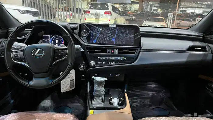 لكزس ES350 موديل 2023 11