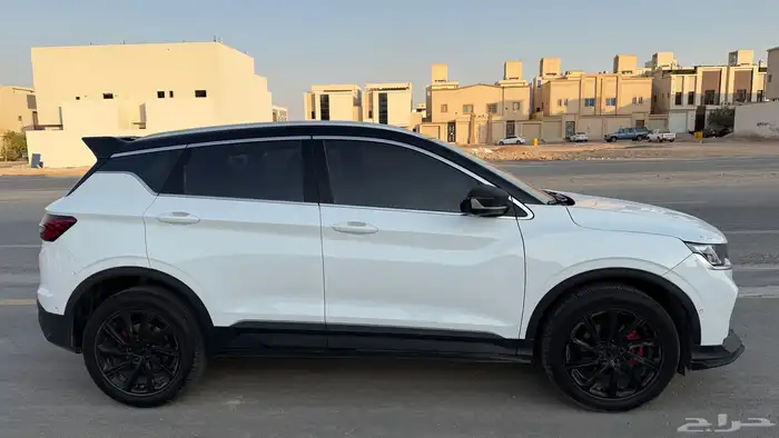 جيلي كولراي 5