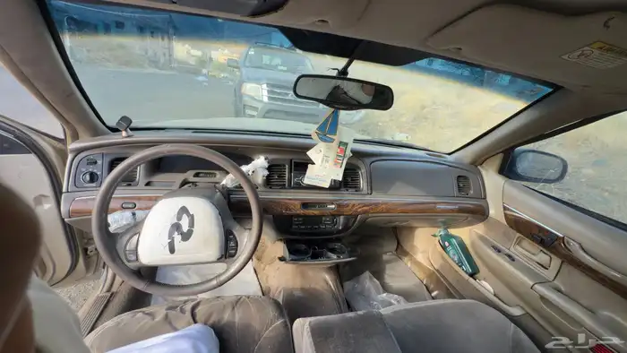 فورد جراند ماركيز 1999 4