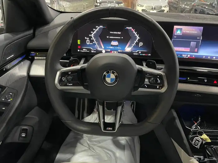 بي ام دبليو520 موديل 2024 فل كامل Kit M 27