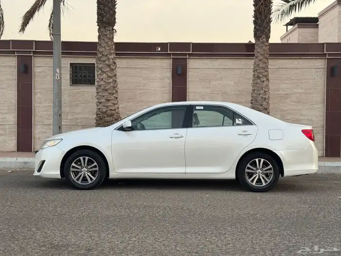 تايوتا كامري GL مطور 2015 11