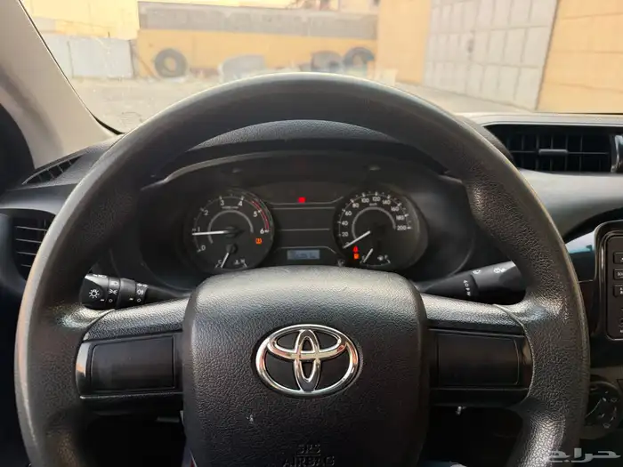 هايلكس 2021 ديزل عداد 186 الف - نظيفه جدا 14