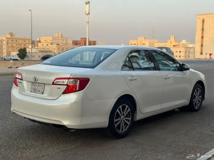 تايوتا كامري GL مطور 2015 12