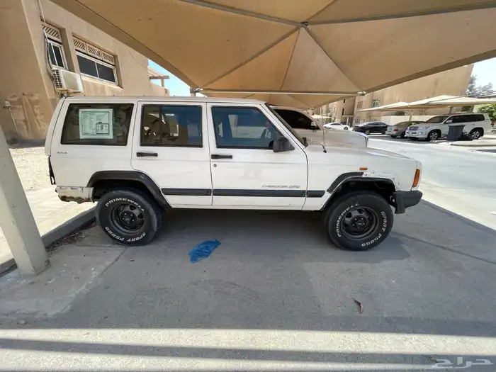 جيب شيروكي 2001 خليجي قير عادي للبيع او البدل 8