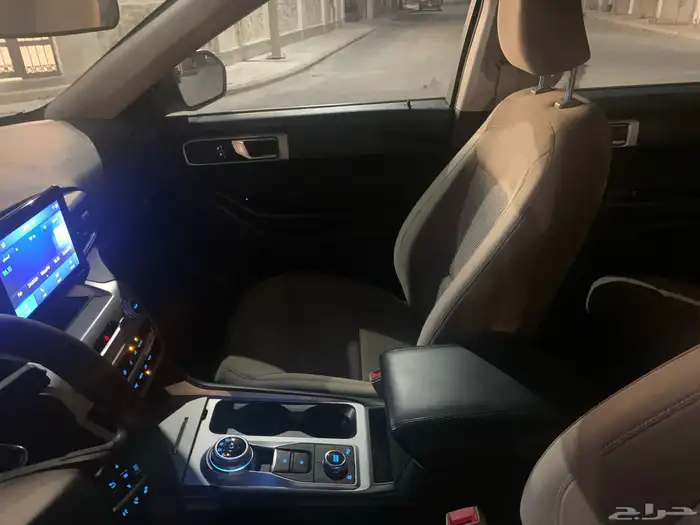 فورد اكسبلورر 2023 استاندر للبيع 30