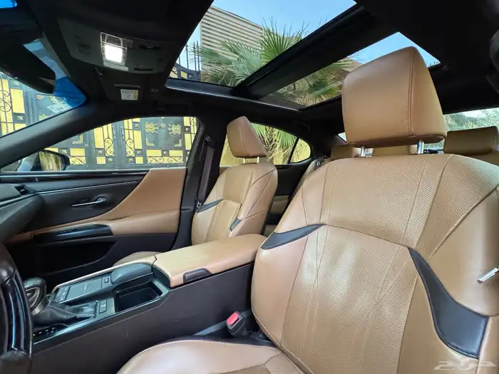 لكزس ES350 2020 فل كامل شرط 13
