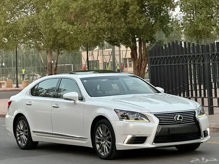لكزس LS460 موديل 2014 سعودي فل لارج 1