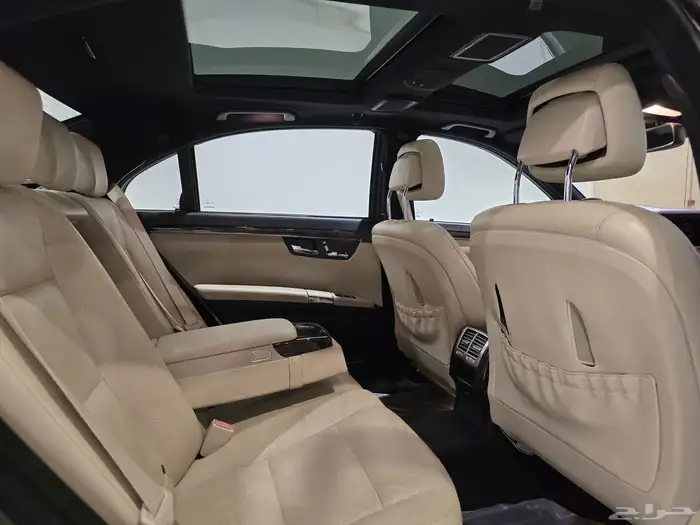 مرسيدس S350 موديل 2011 بحالة ممتازة 8