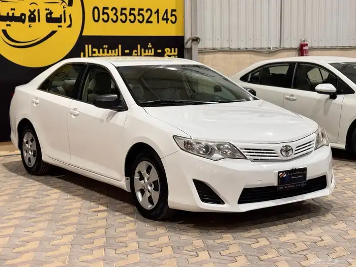تويوتا كامري GL موديل 2015 2