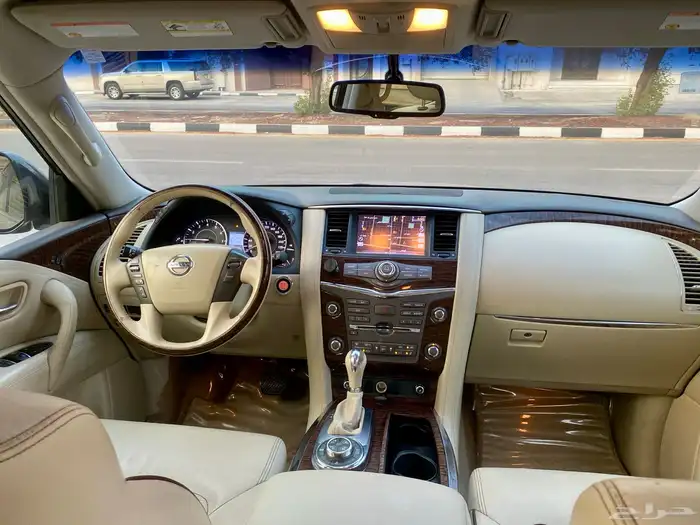 نيسان باترول8v بلاتنيوم2016 فل كامل 320 16