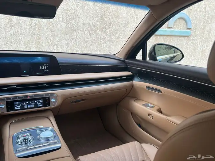 جنسس G90 2023 أعلى فئة وكالة 38