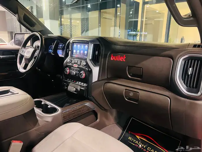 GMC سييرا موديل 2020 (بحالة ممتازة) 9