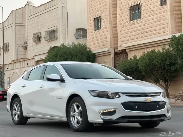 ماليبو 2018 نص فل نظيف جدآ بطاقه جمرك 5