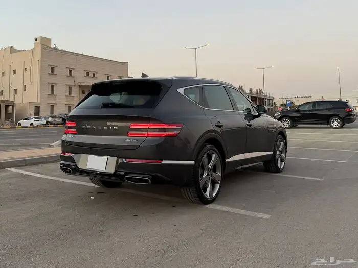 جينسس GV80 2023 رويال اعلى فئة مخزن 5