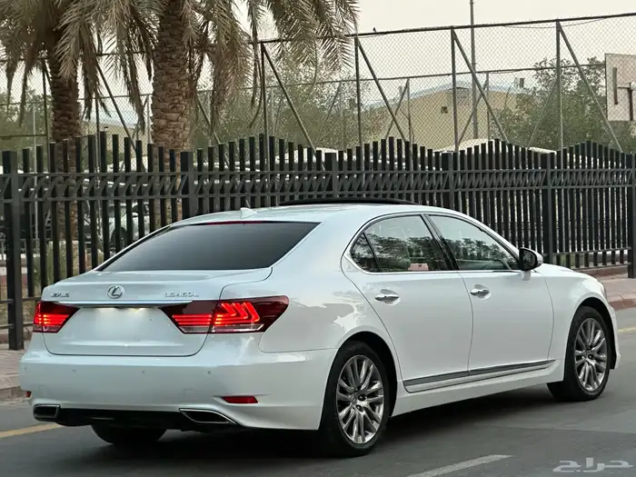 لكزس LS460 موديل 2014 سعودي فل لارج 9