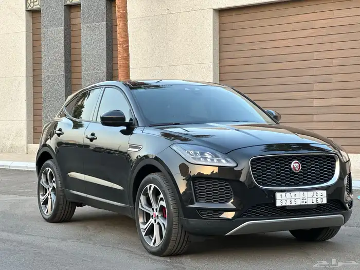 جيب جاكوار E PACE شبه جديد 2020 18