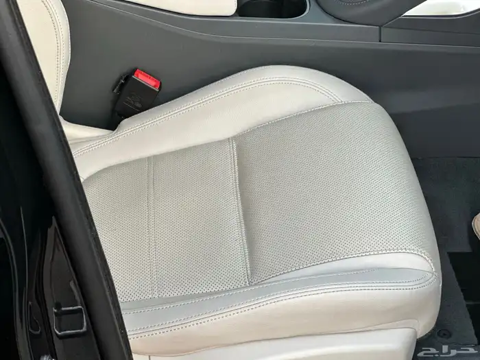 جيب جاكوار E PACE شبه جديد 2020 53