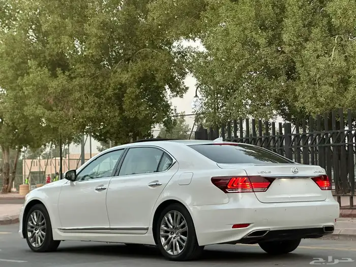 لكزس LS460 موديل 2014 سعودي فل لارج 8