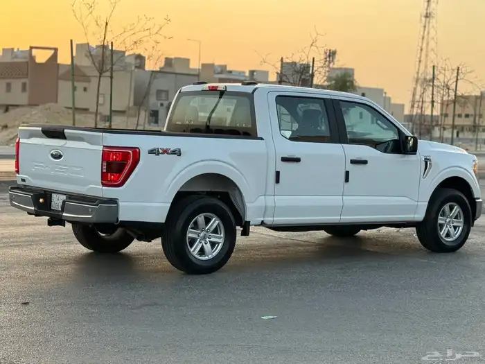 2021 فورد F150 ممشى قليل 8 سلندر 12