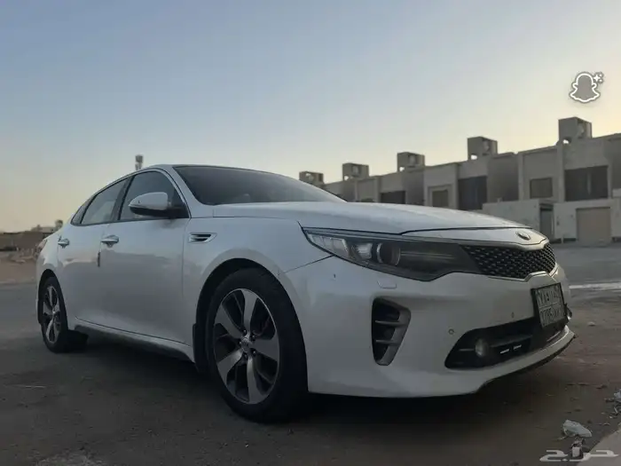 كيا اوبتيما GT2016 11