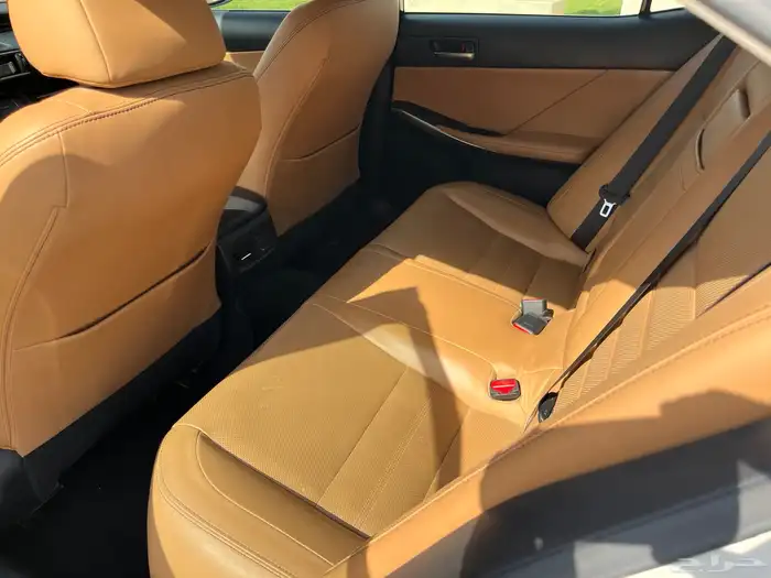 Lexus IS350  2018  79500km 7