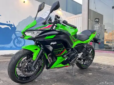 للبيع دباب كاواساكي مقاس 650cc index