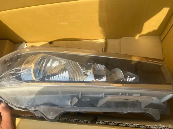 toyota inova 2016 to 2024 head light 2
