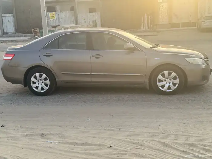 للبيع تويوتا كامري 2011 نظيفه جدا 1