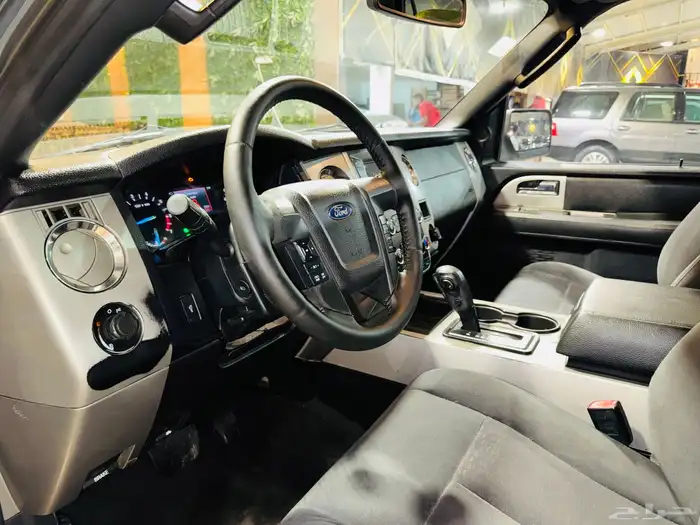 أكسبديشن 2015 XLT قصير دبل ( بحالة ممتازة ) 5