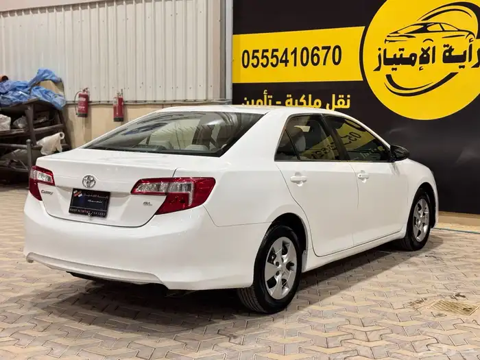 تويوتا كامري GL موديل 2015 5
