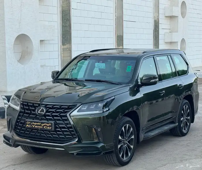 لكزس LX570-2021 بلاك ادشن (عداد 116 الف) 4